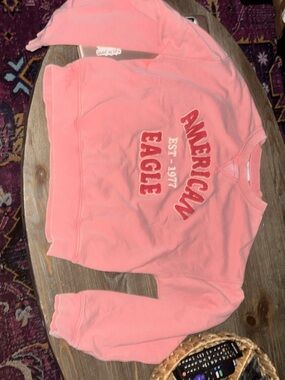 American Eagle Outfitters Pink Crewneck Sweatshirt with Red Logo